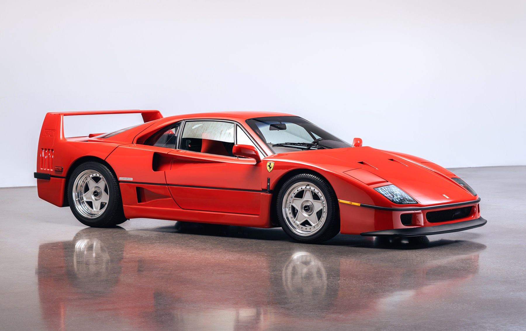 半額満載！スーパーSALE グランドセール！ | F40 Ferrari 1990 Gooding Company & 乗用車